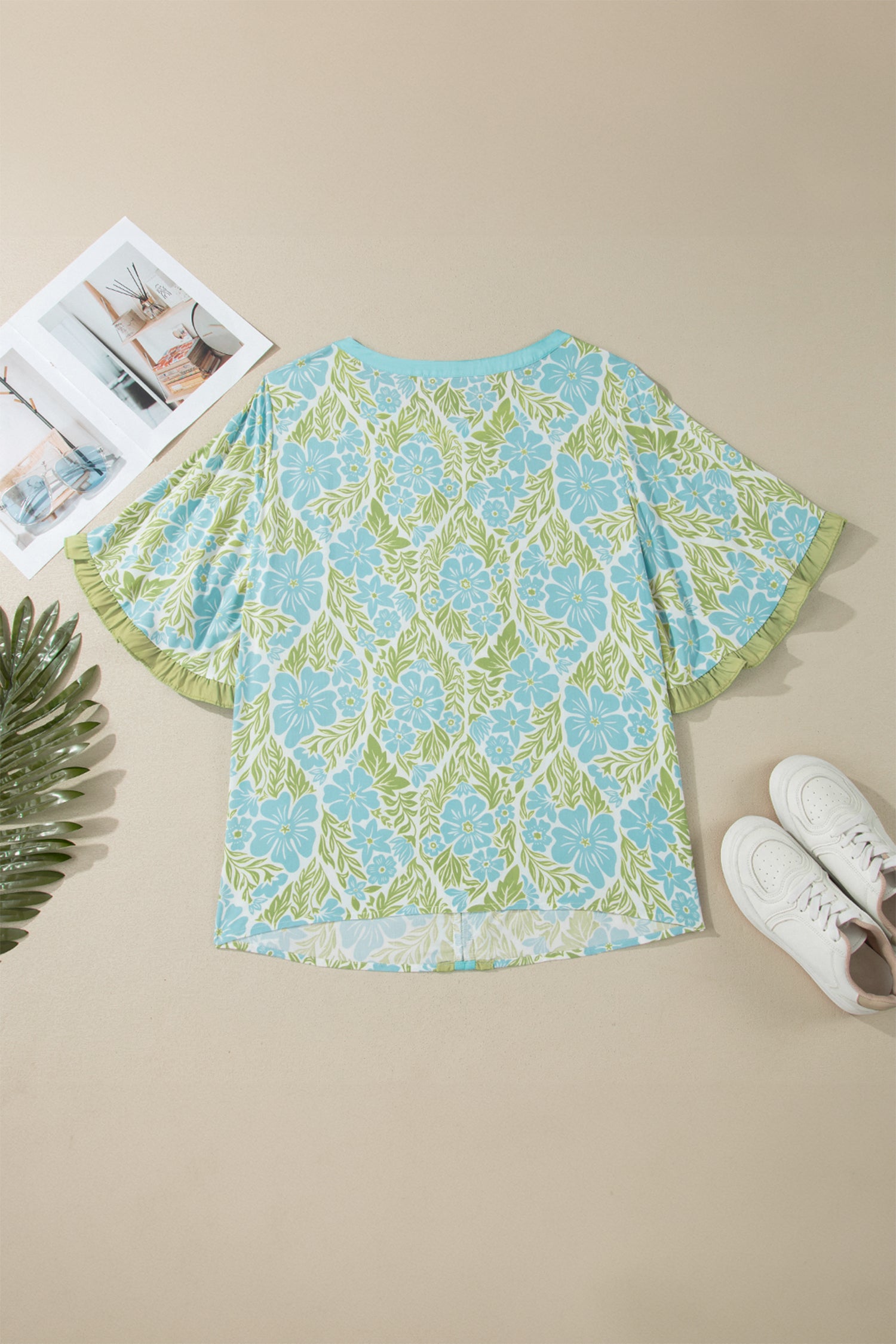 Sky Blue Plus Size Floral Print Frilled Color Block Trim Short Sleeve Blouse