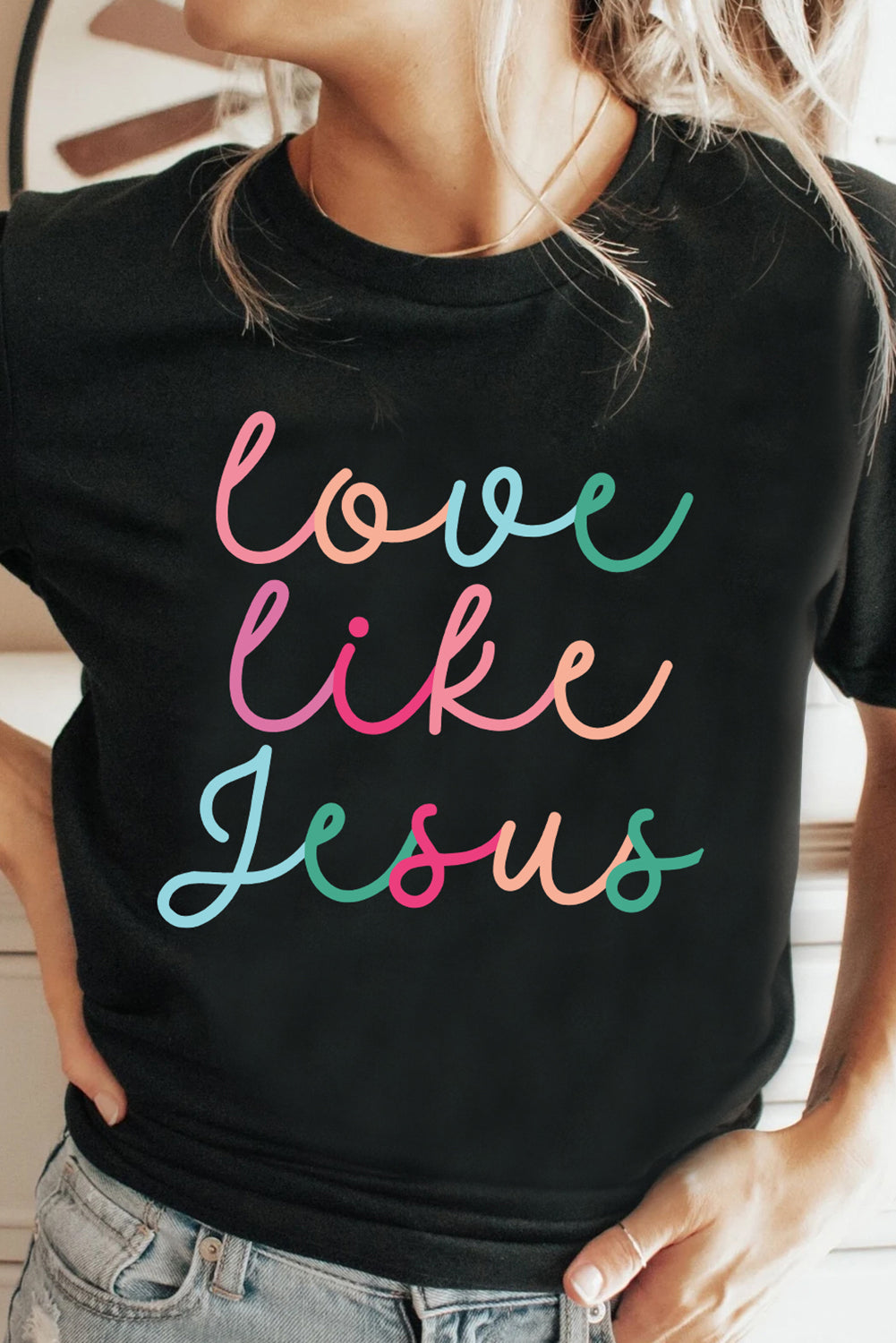Love Like Jesus Graphic Crewneck Tee – Black
